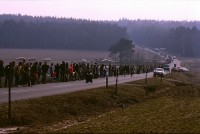 1984 - Menschenkette zwischen Clenze und Hitzacker, www.gorleben-archiv.de